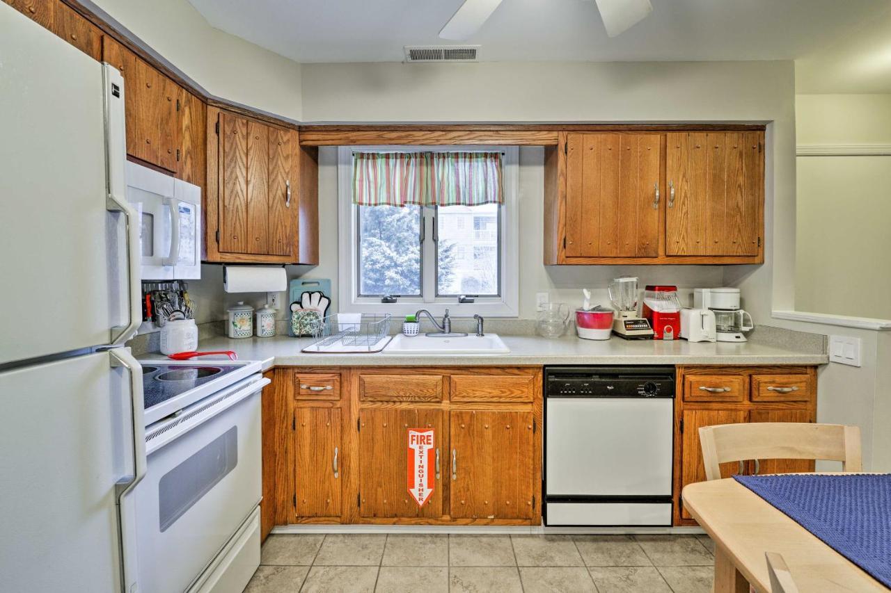 Family-Friendly Wildwood Townhome About 3 Mi To Beach Екстер'єр фото
